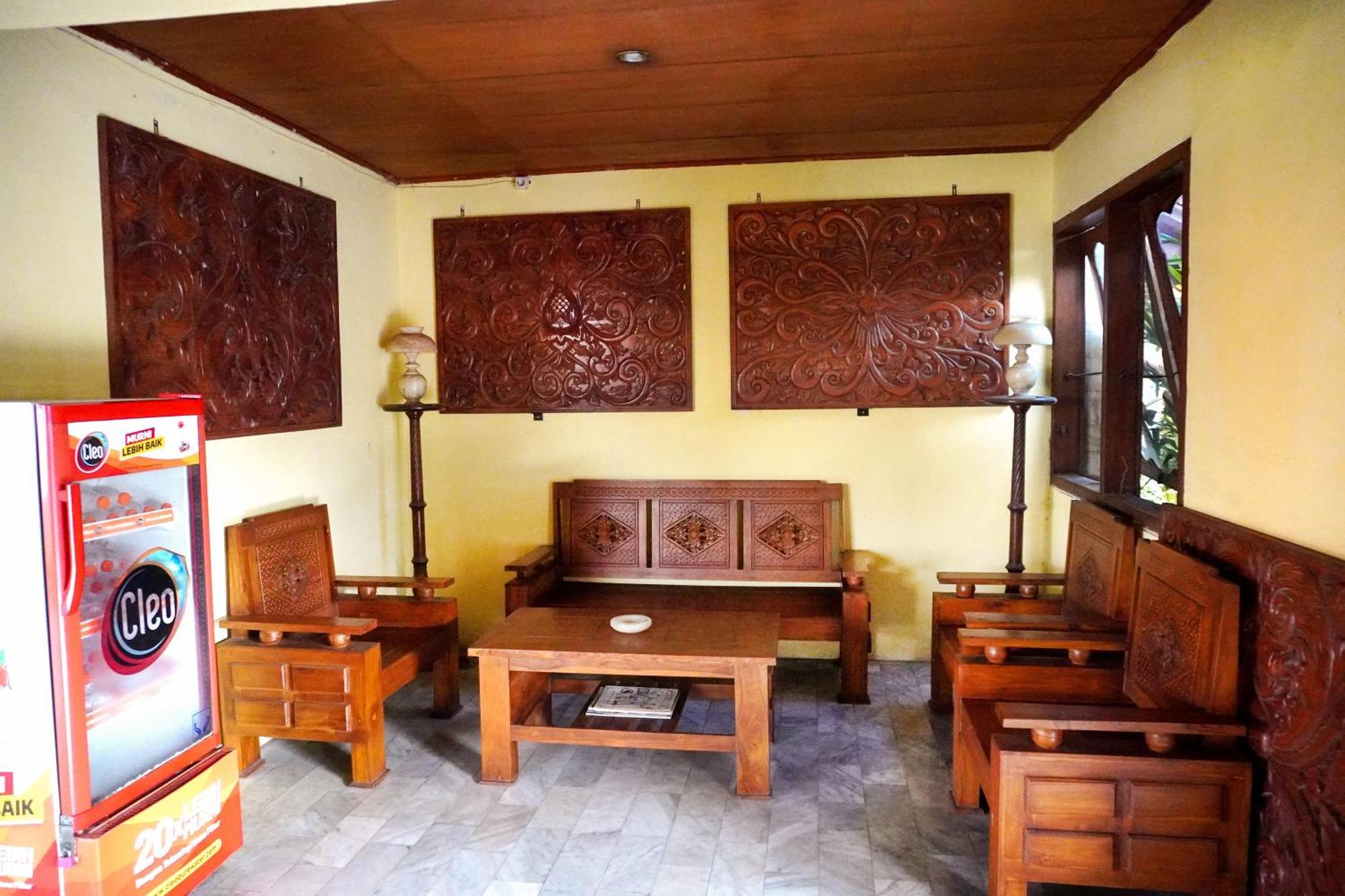 Watu Dodol Hotel & Restaurant Banyuwangi  Exterior photo