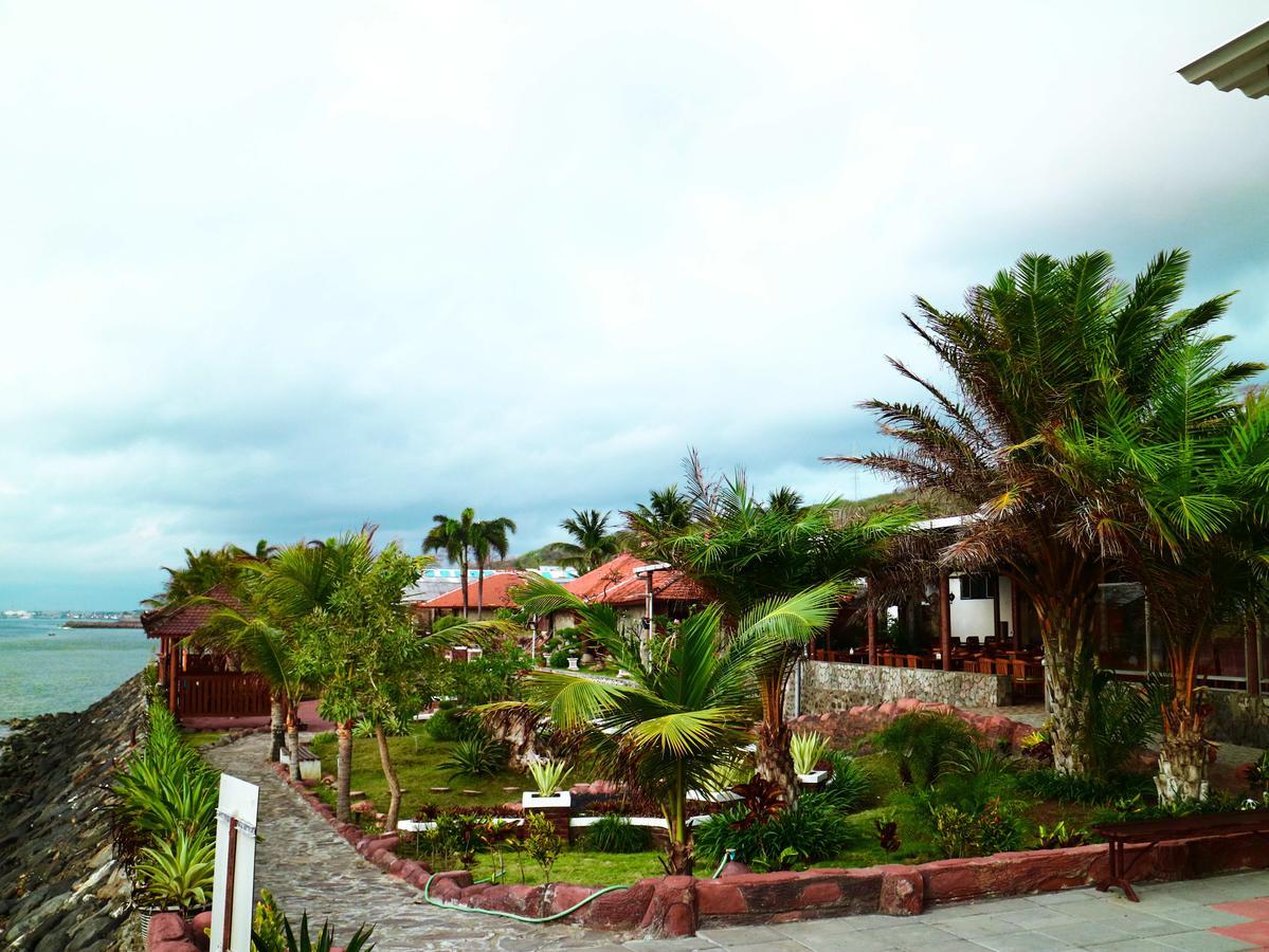 Watu Dodol Hotel & Restaurant Banyuwangi  Exterior photo